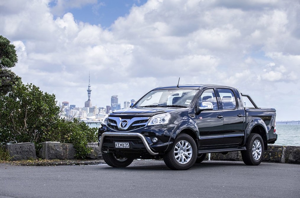 Foton Tunland.