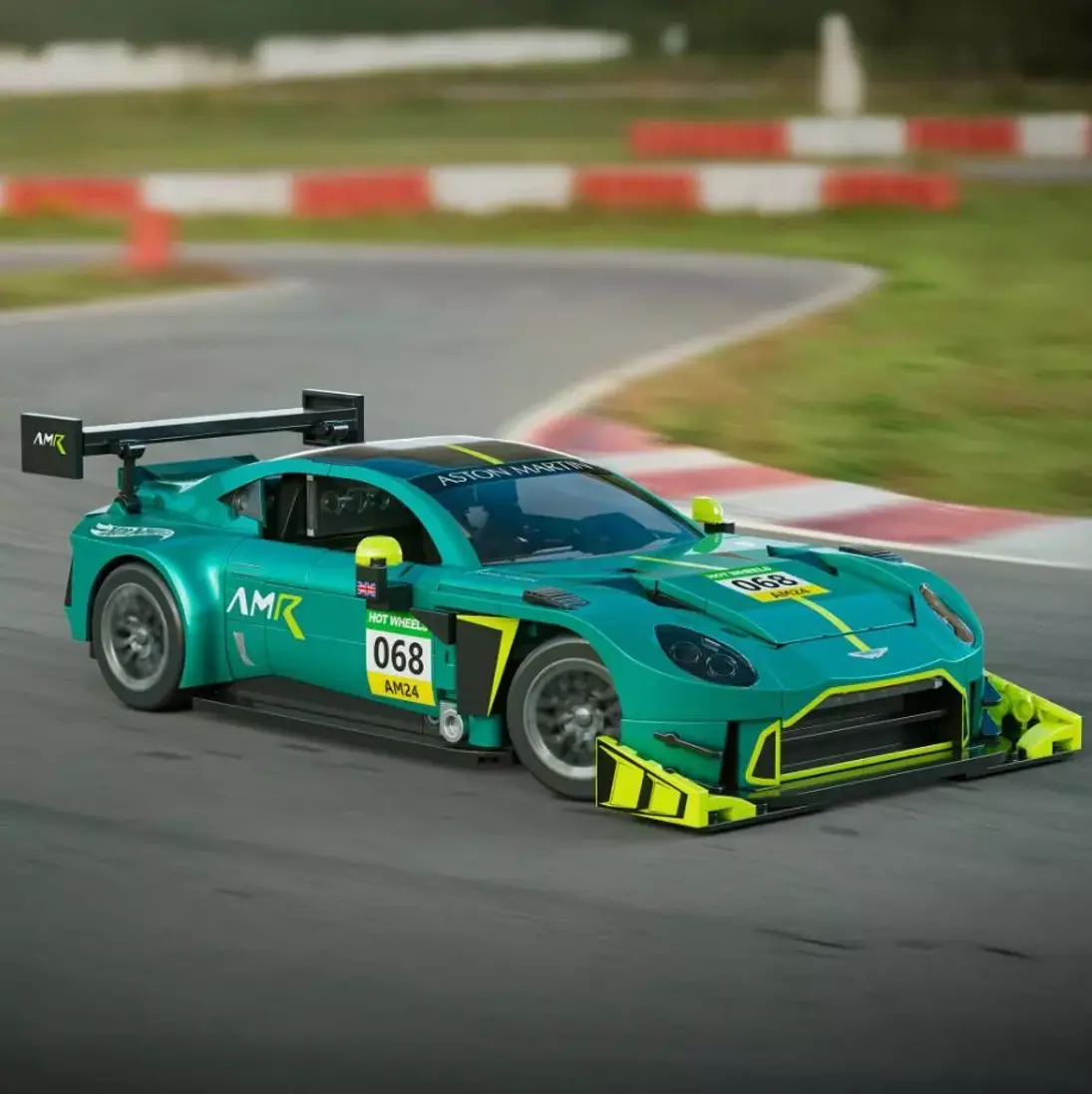 Aston Martin Vantage GT3 Mattel Brick Shop