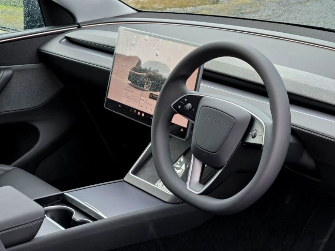 Tesla Model Y.