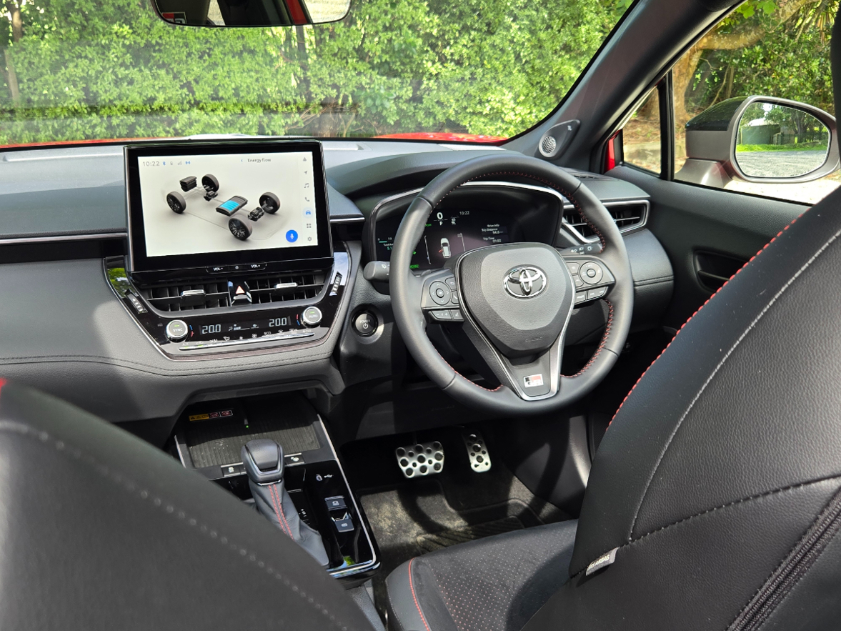 Toyota Corolla Cross GR Sport.