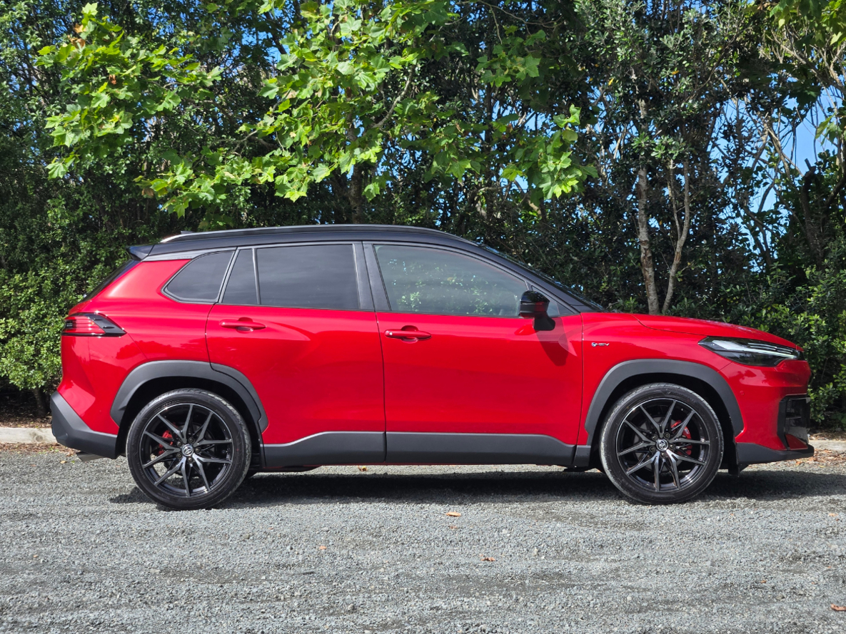 Toyota Corolla Cross GR Sport.