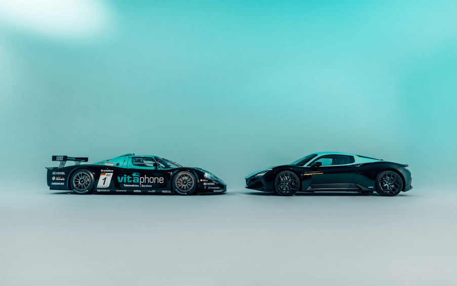 Maseratii MC12 GT1 Vitaphone and MC20 Leggenda
