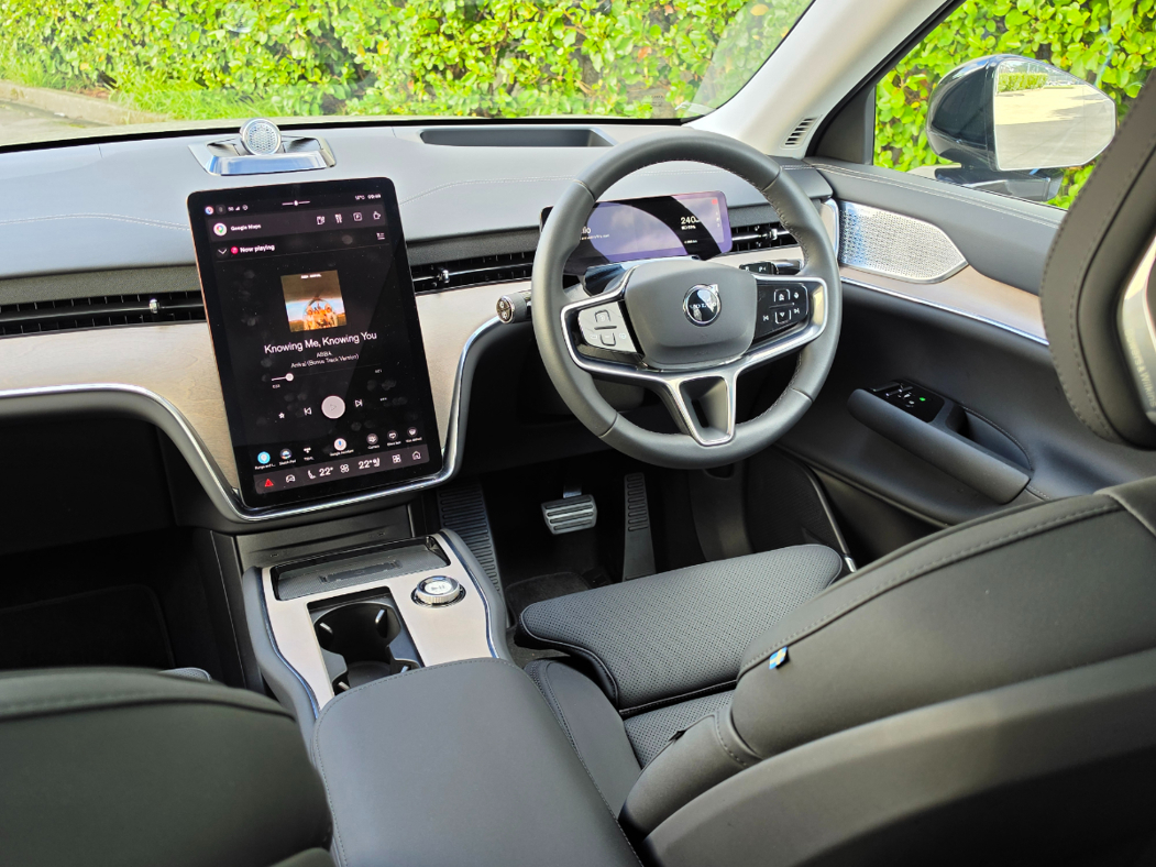 Volvo EX90 Ultra Performance.