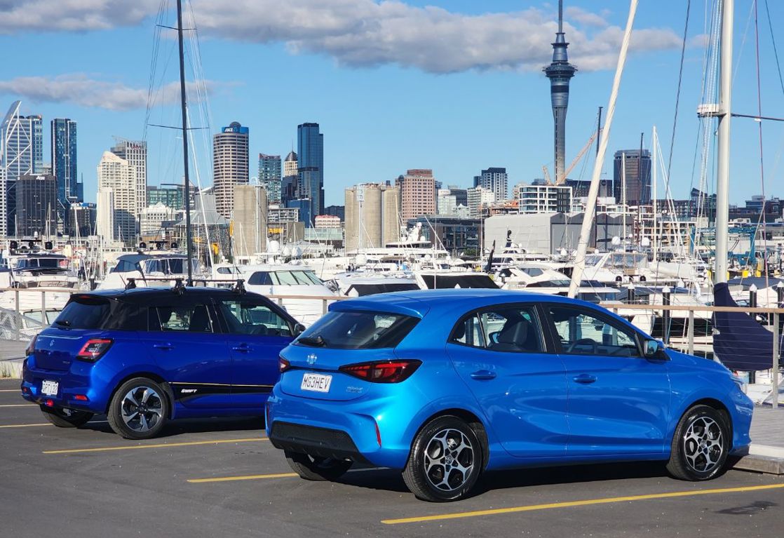 Suzuki Swift RSC Hybrid versus MG3 Essence Hybrid+.