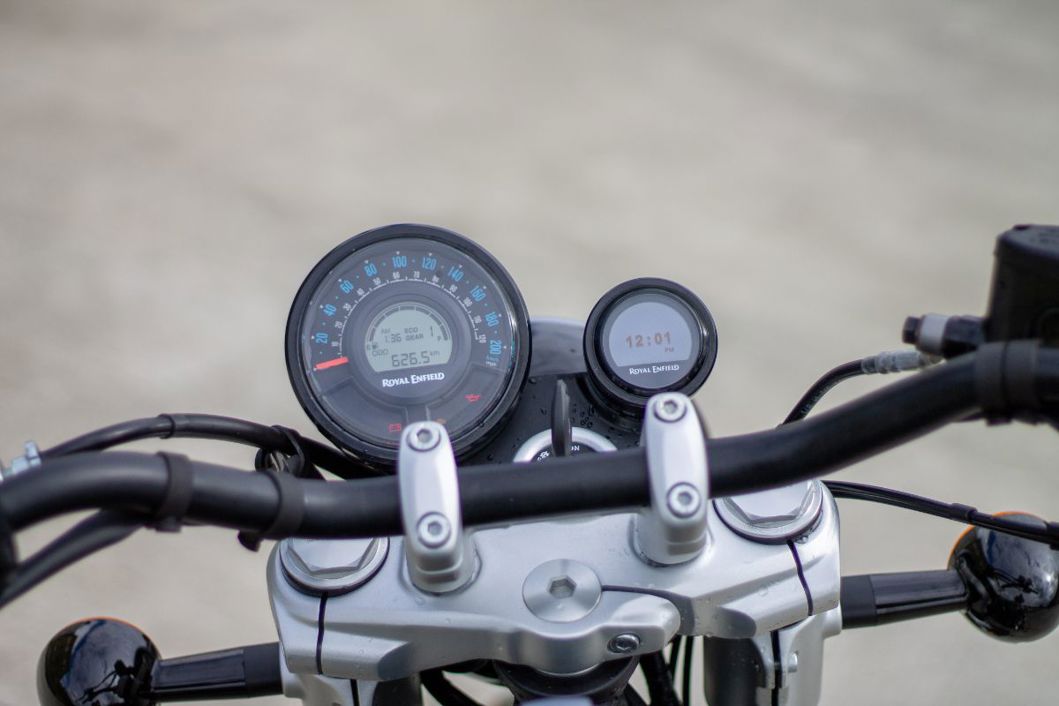 Royal Enfield Super Meteor 650.