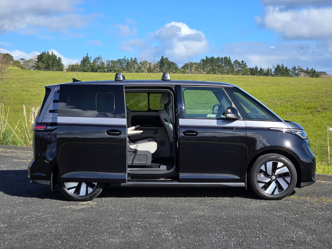 Volkswagen ID. Buzz Pro NWB.