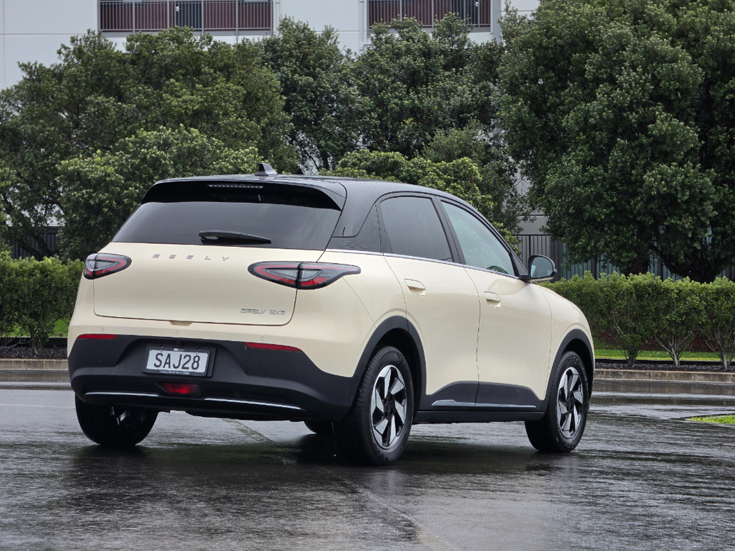 Geely EX2 Inspire.