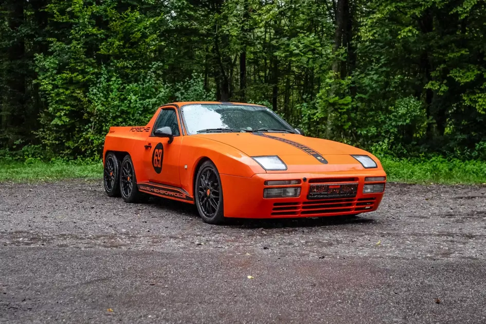 Porsche 944 six-wheeler pickup