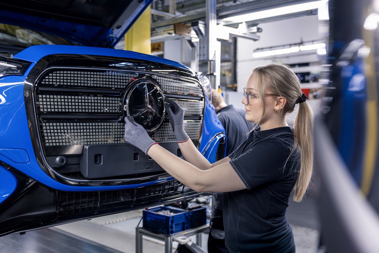 Mercedes-Benz GLC EV production