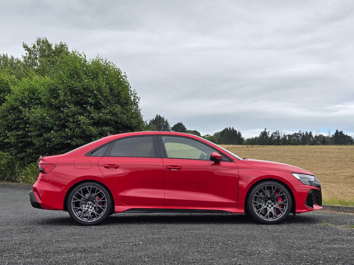 Audi RS 3 sedan.
