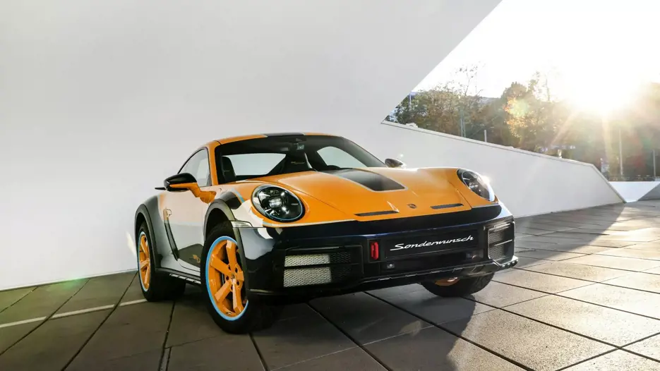 2024 Porsche 911 Dakar final model