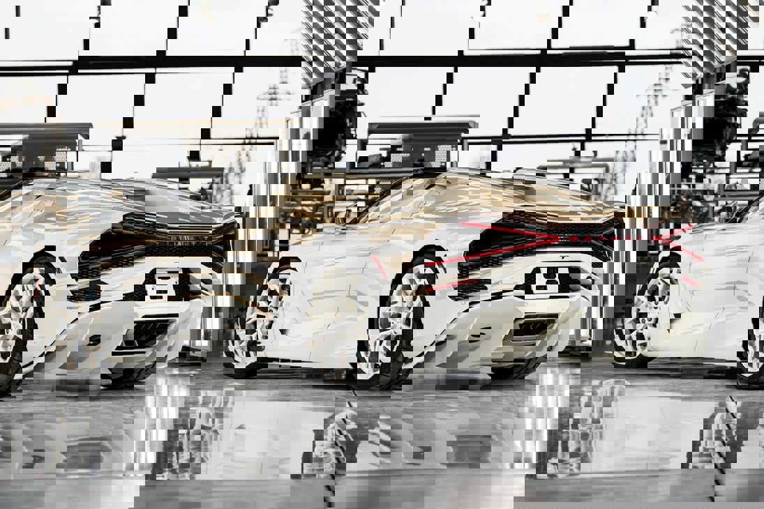 Bugatti Mistral La Perle Rare