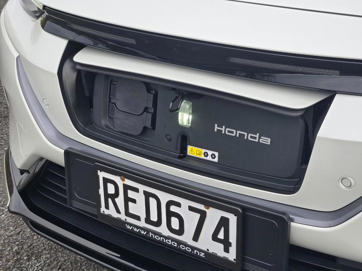 Honda e:N1.