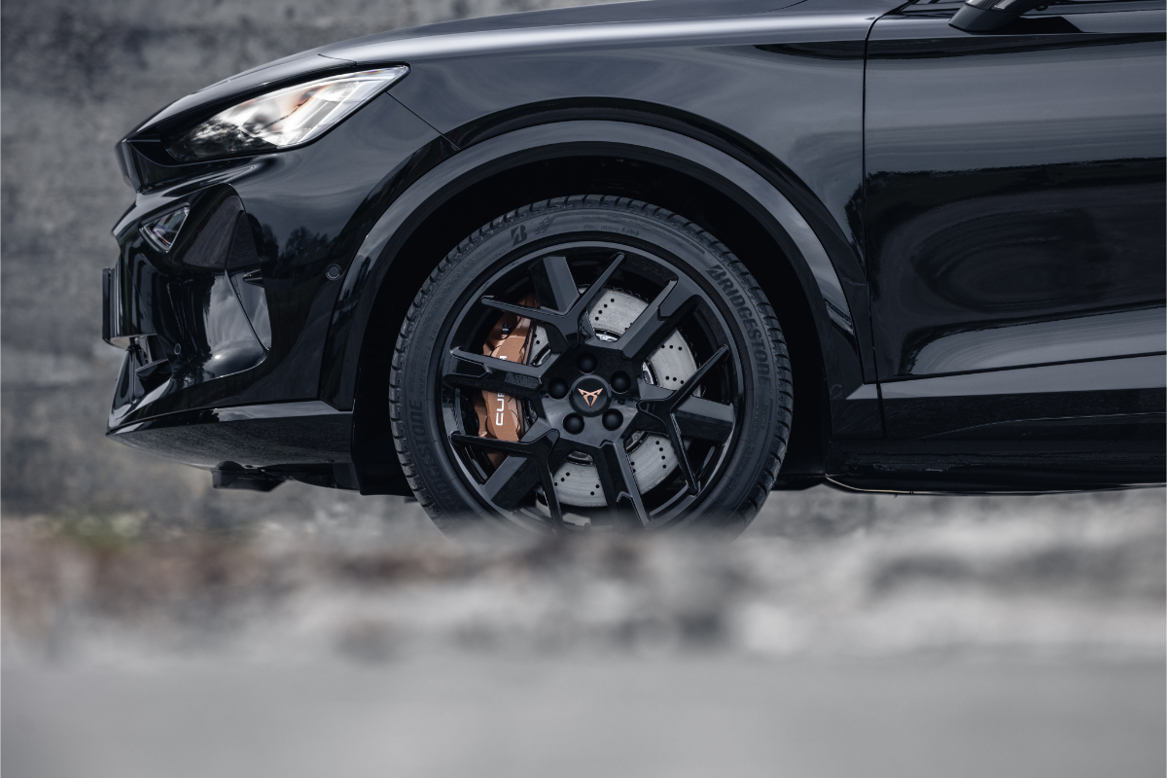 Cupra Formentor VZ Cup Racing Edition.