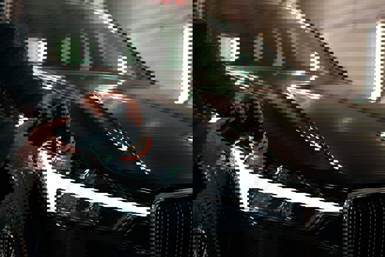 How to remove hard water stains from your car's paintwork