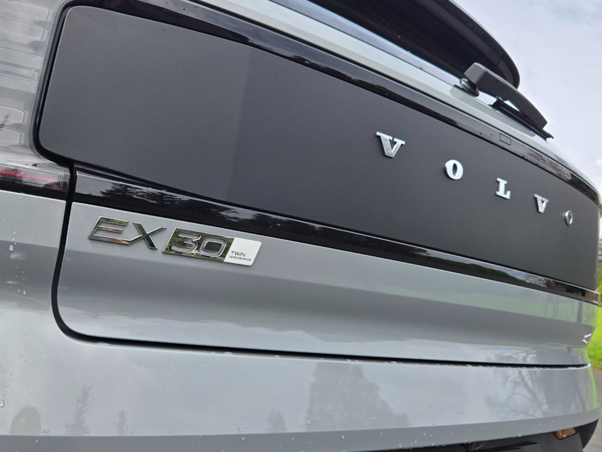 Volvo EX30 Cross Country.