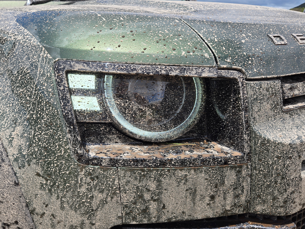 Land Rover Defender MY26.