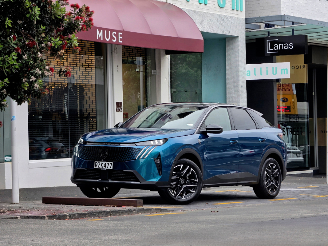 Peugeot 3008 GT hybrid.