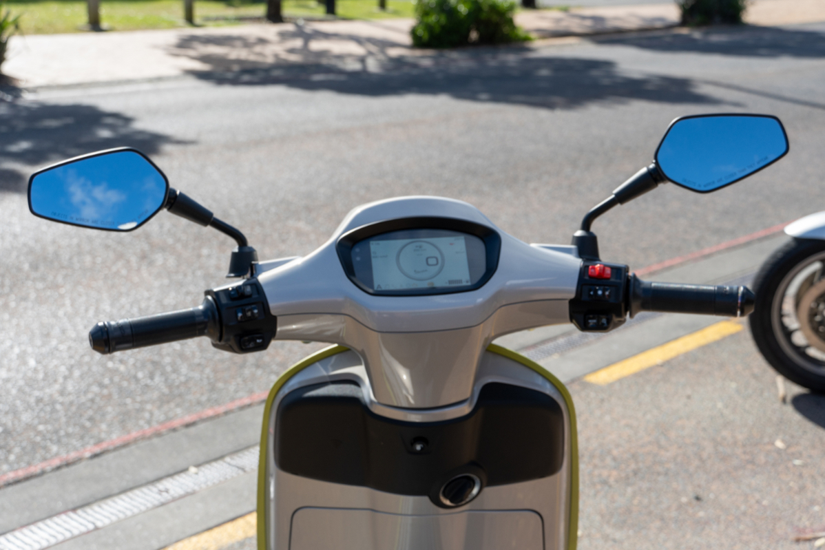 Vespa Sprint Tech 150.