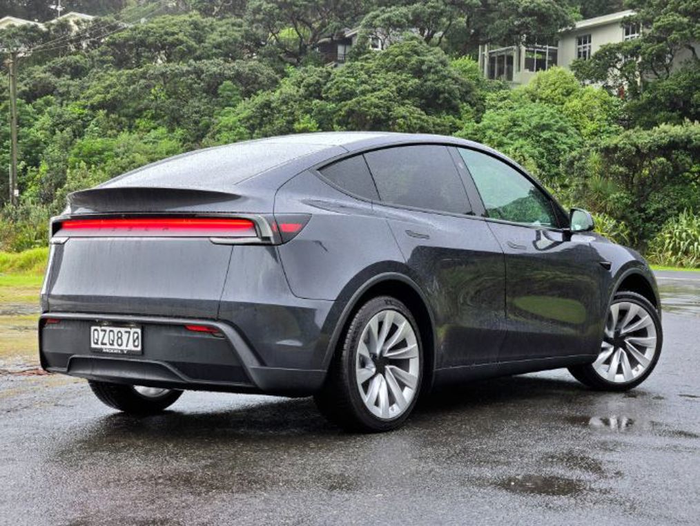 Tesla Model Y.