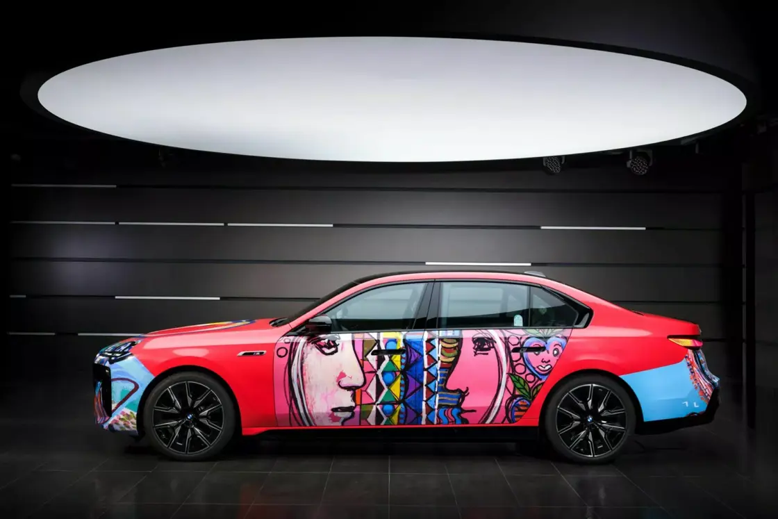 BMW i7 Art Car Lee Kun-Yong