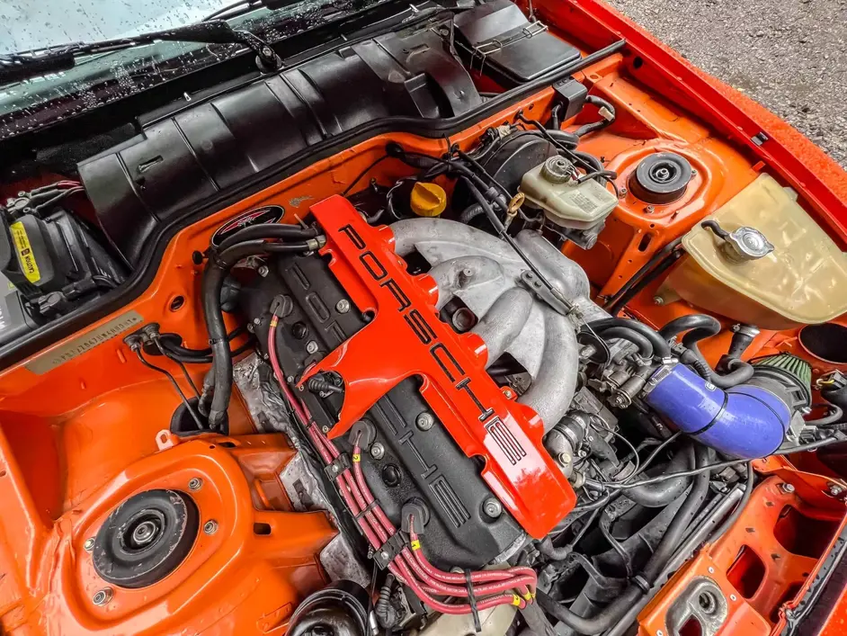 Porsche 944 six-wheeler pickup