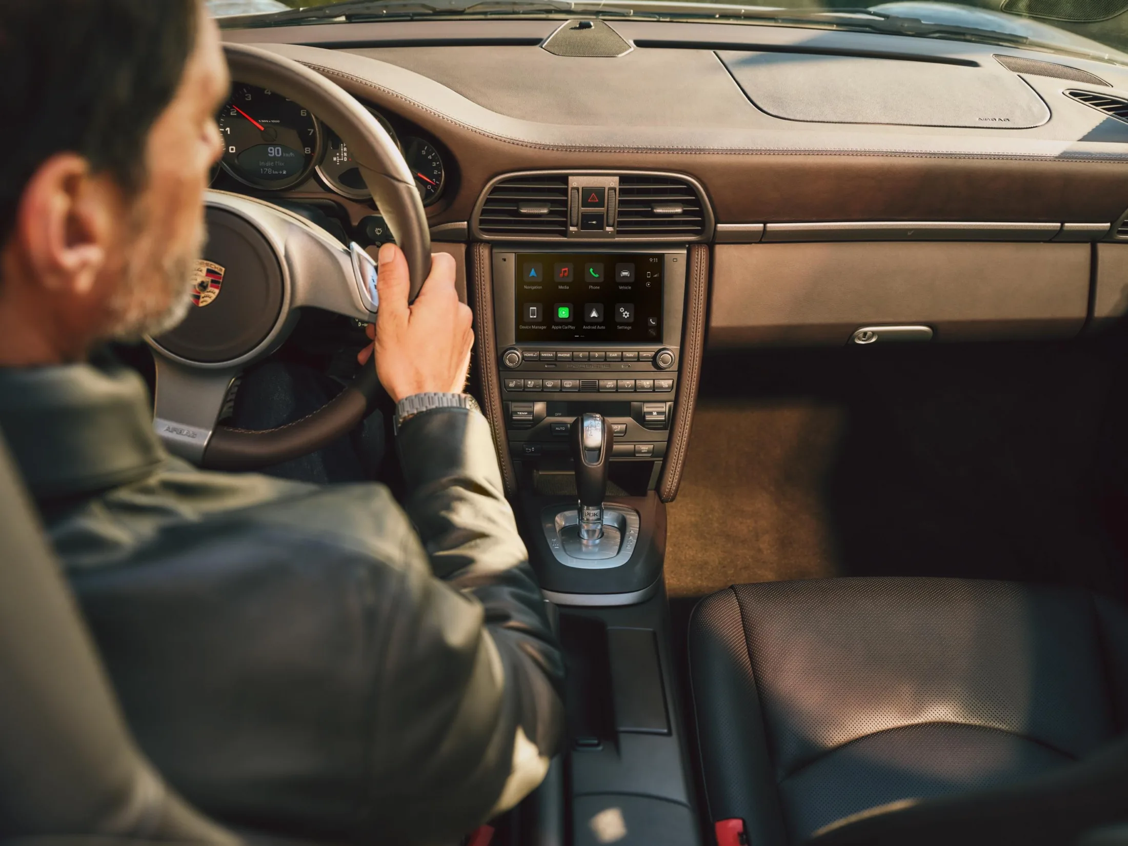 Porsche’s older 911s get a wireless CarPlay upgrade