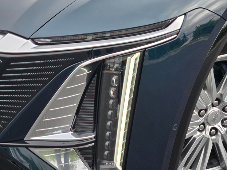 Cadillac Lyriq Luxury.