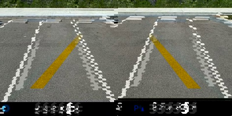 Next-gen Apple CarPlay rear camera