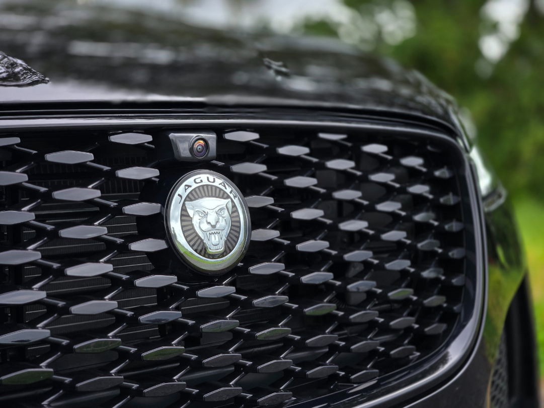 Jaguar F-Pace 90th Anniversary Edition.