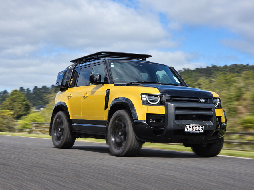 Land Rover Defender 110 Trophy Edition.