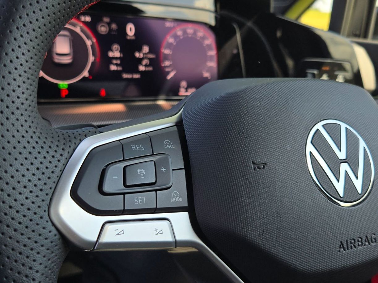 Volkswagen Golf GTI.